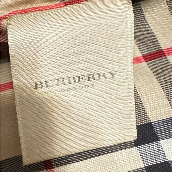 Burberry Classic Tan Trench Coat size 8 - Picture 5 of 16